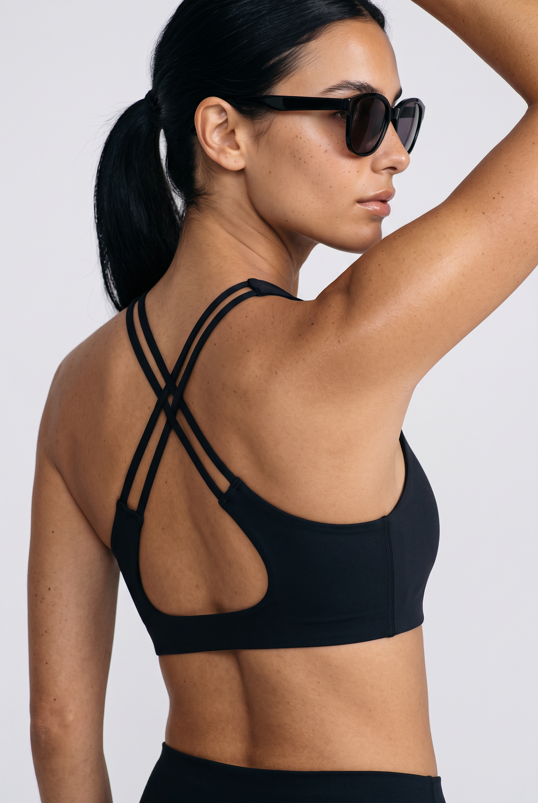 Halo Bra Black - Bra Deportivo Mujer - Ropa deportiva mujer -Alphafit