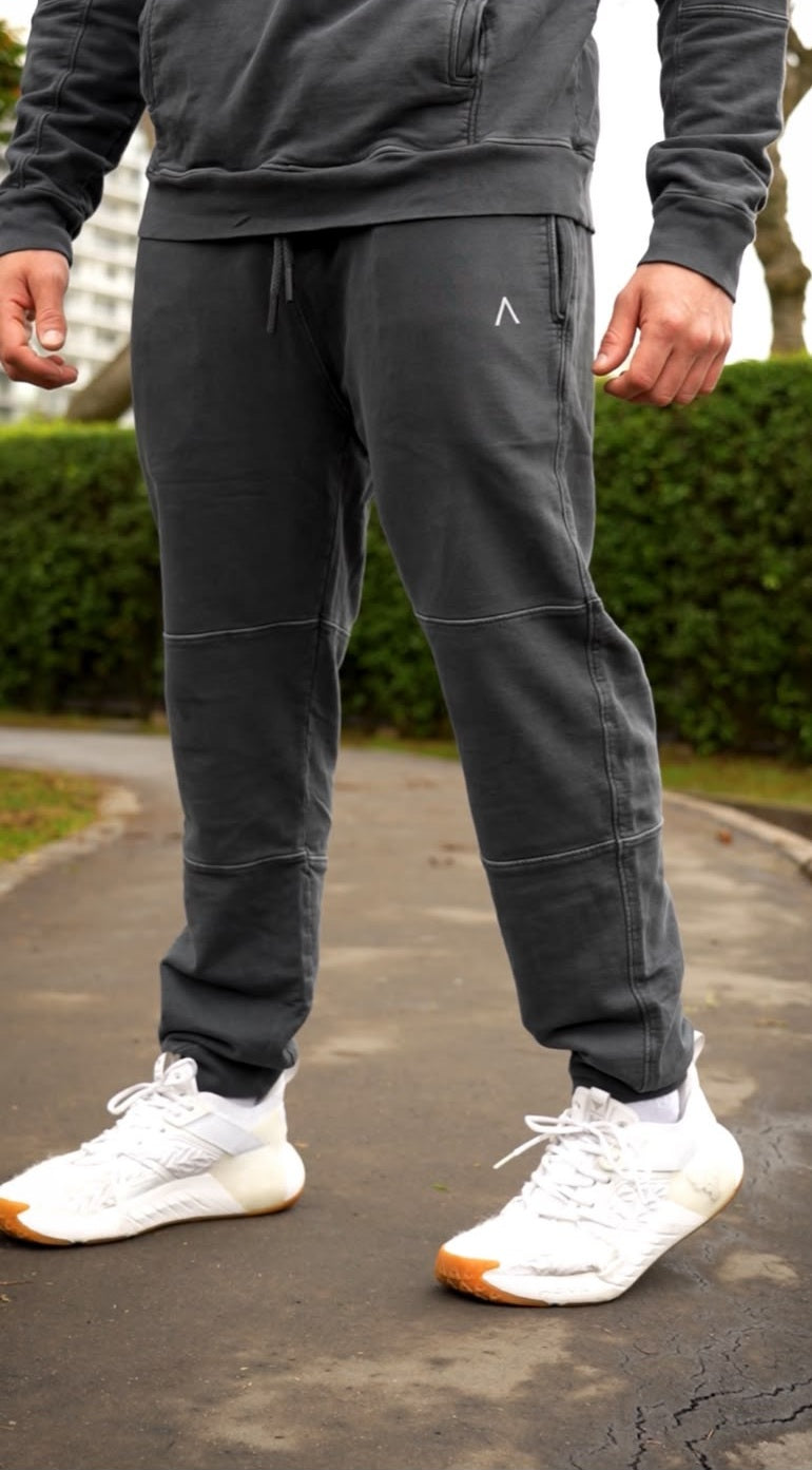 Essential Jogger Grey