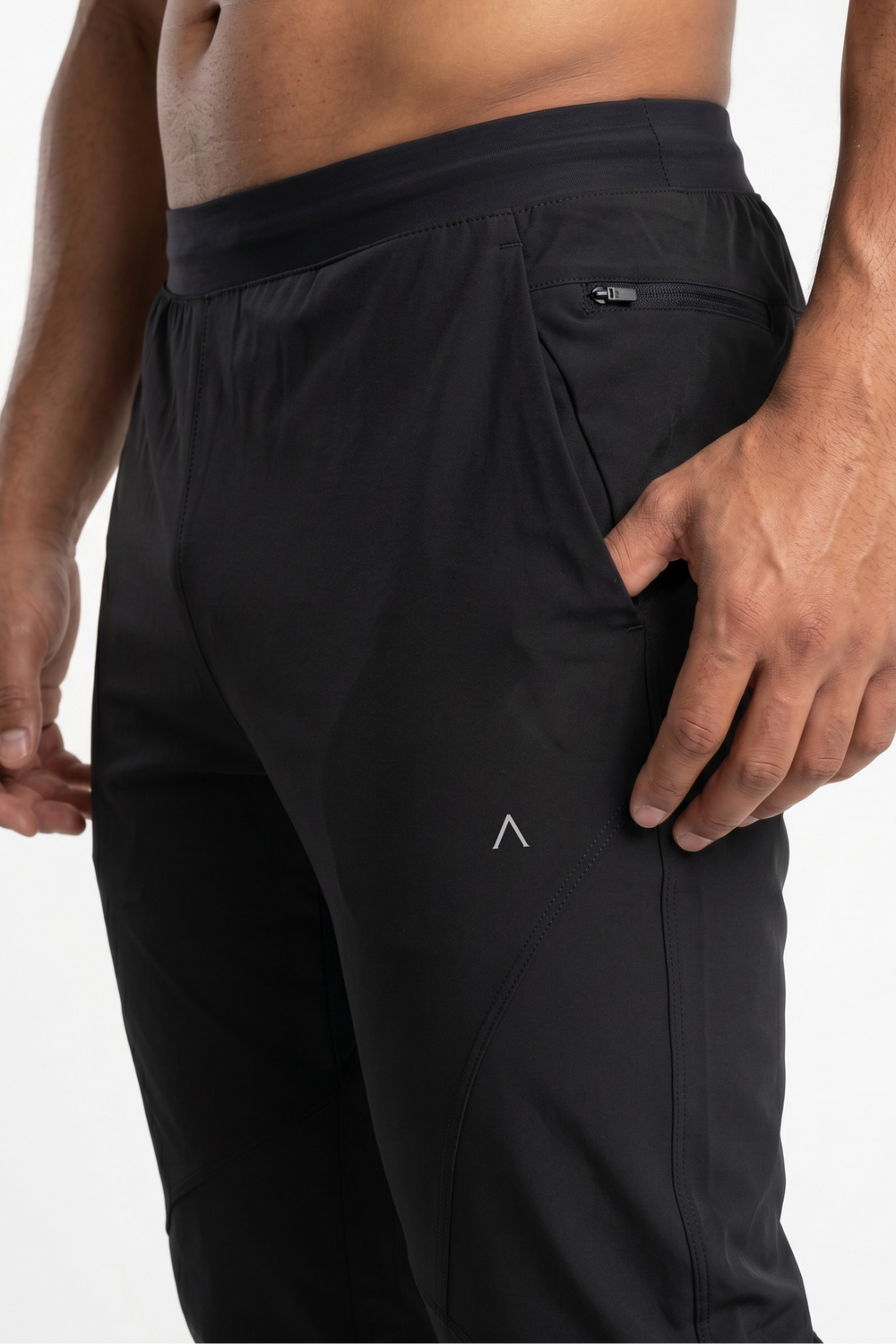 Runtech Jogger Black - Joggers Hombre - Ropa deportiva hombre -Alphafit