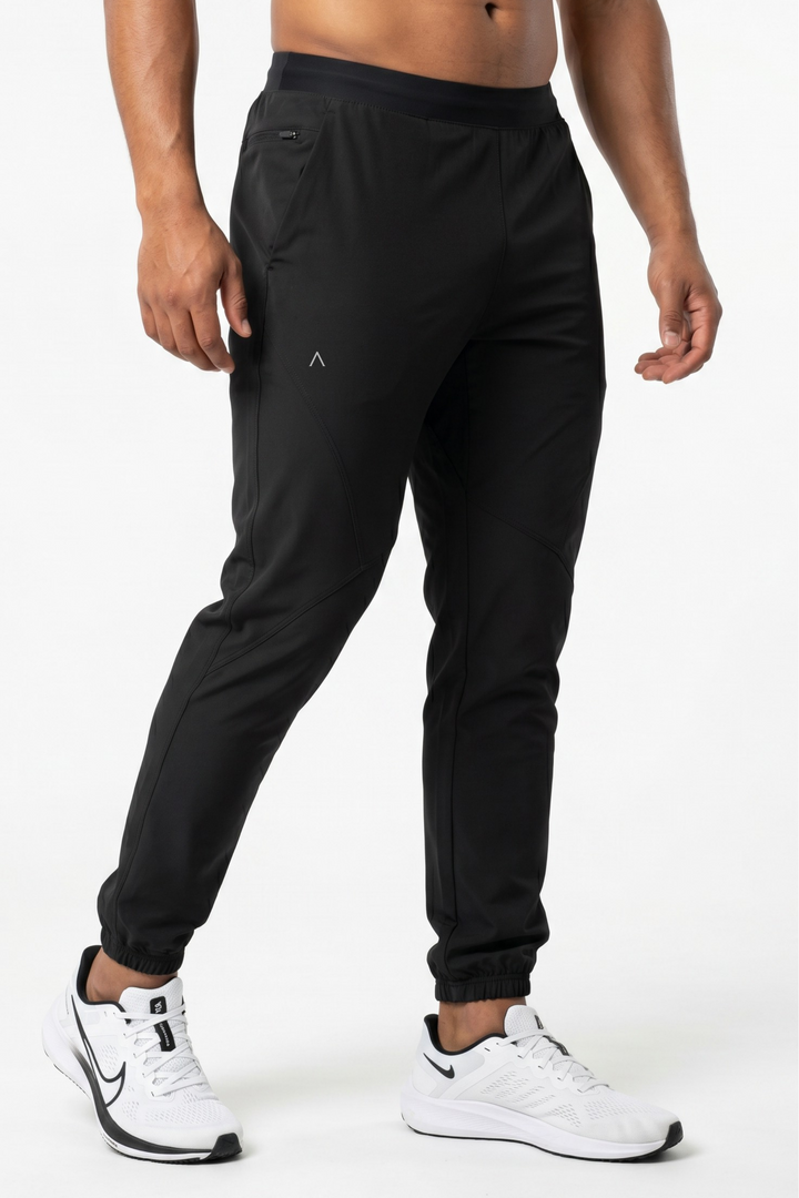 Runtech Jogger Black - Joggers Hombre - Ropa deportiva hombre -Alphafit
