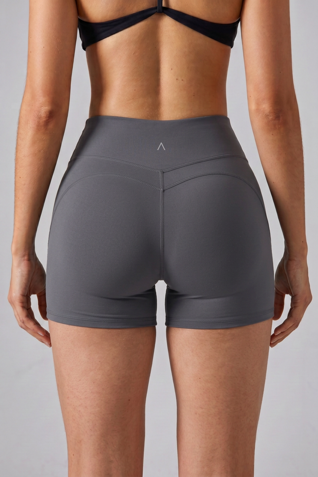 Dynamic Shorts Grey - Short Deportivo Mujer - Ropa deportiva mujer -Alphafit